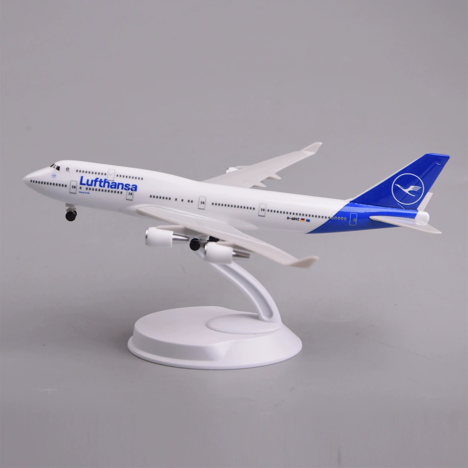 Model Airplane Plastic - スケール航空機 20cm 747 飛行機模型 ルフトハンザ B747-400